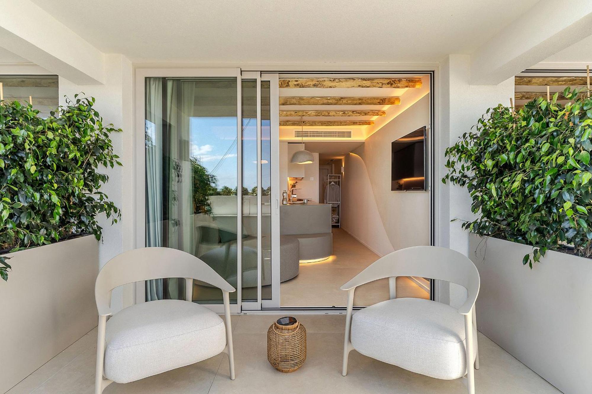 Apartamentos Azul Castelldefels Dış mekan fotoğraf