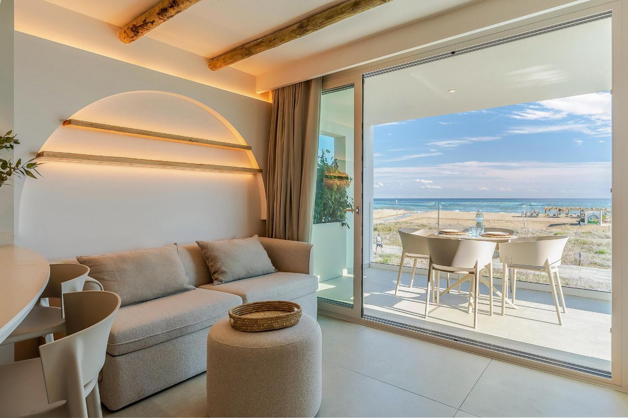 Apartamentos Azul Castelldefels Dış mekan fotoğraf