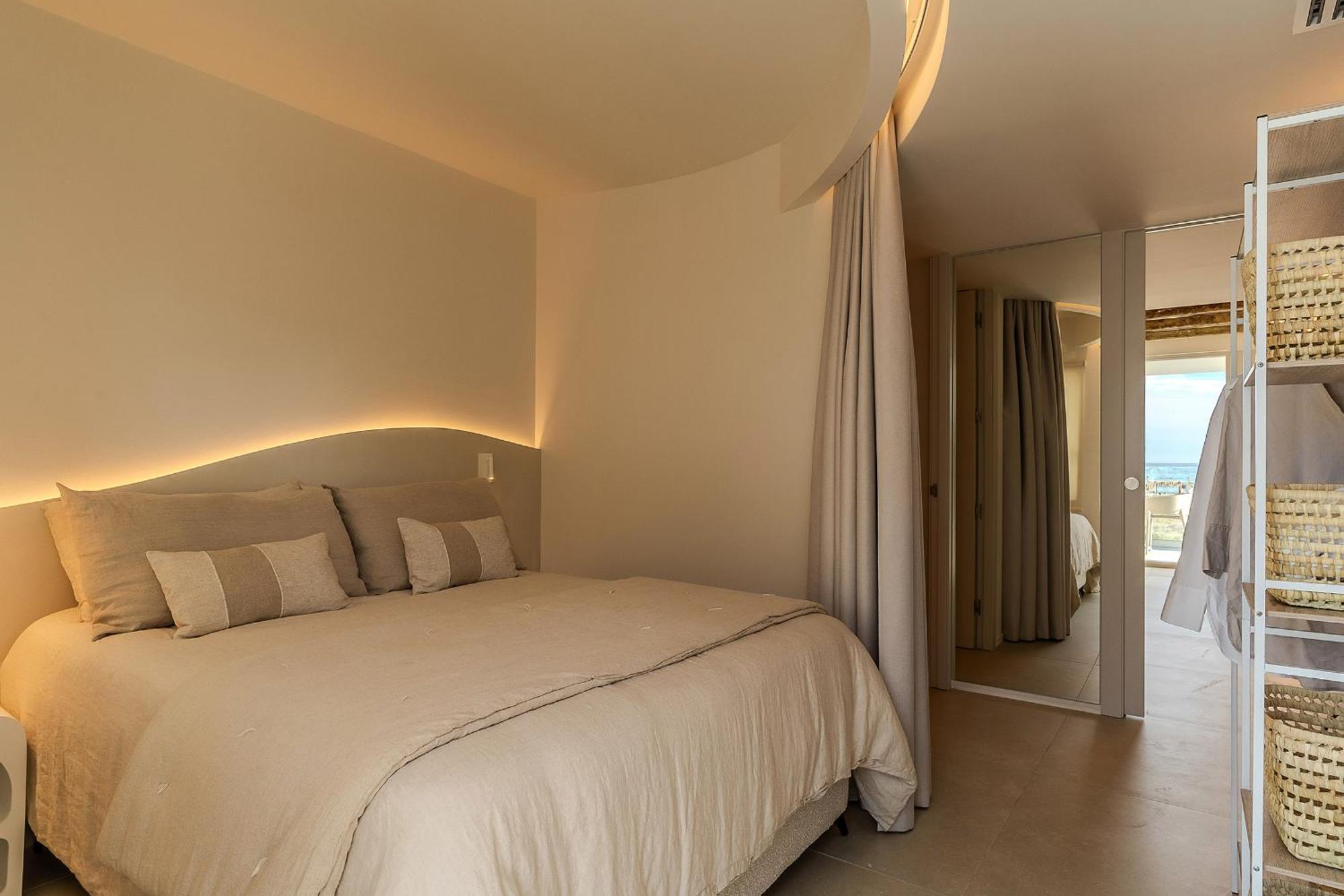 Apartamentos Azul Castelldefels Dış mekan fotoğraf